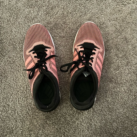 7.5 pink and black Addis’s women’s sneakers. Worn a handful of times. - Picture 2 of 10